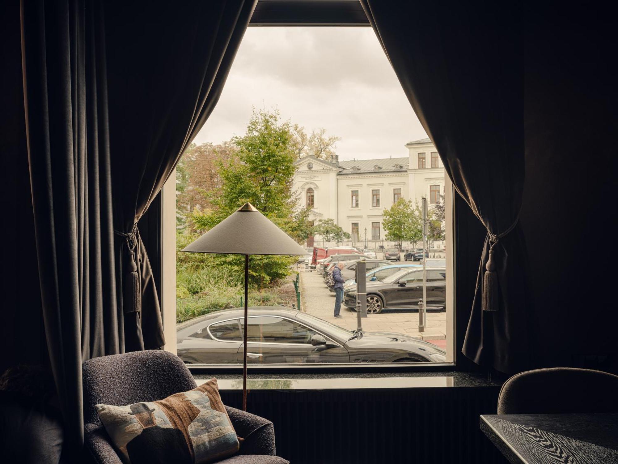 Flaner Hotel, Worldhotels Crafted Варшава Экстерьер фото